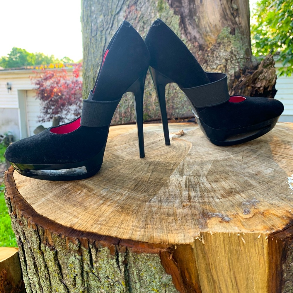 Andrea 6” Platform Heels Sz 7.5